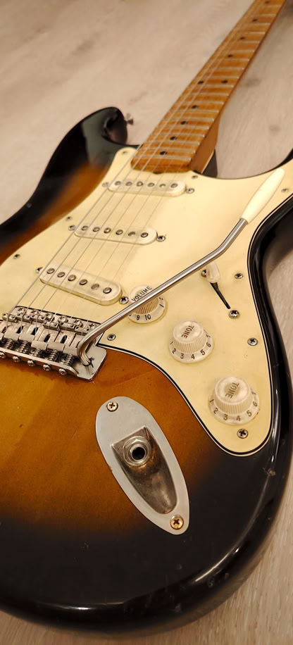 JV Squier 1982 Guitar Picture 1